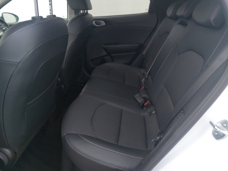 Kia Xceed 1.6 Gdi Phev 3 Dct SJ71NZA White #6