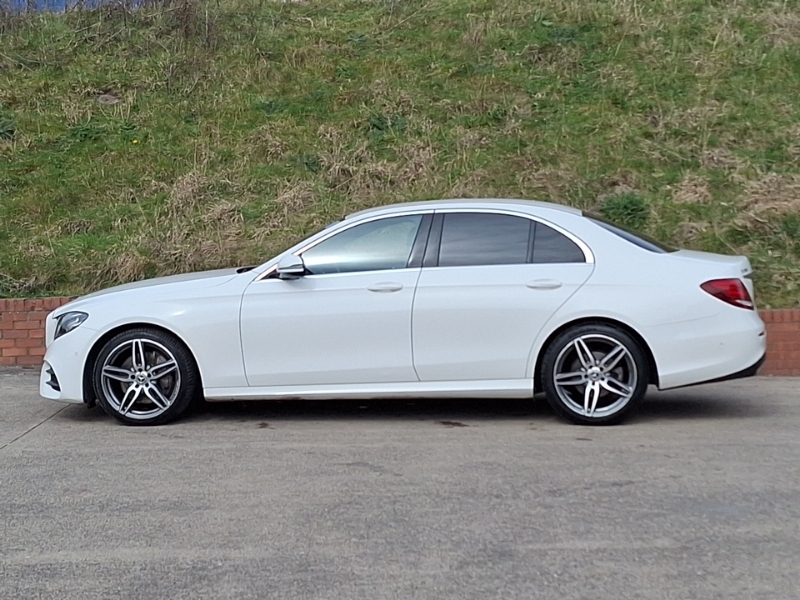 Mercedes-Benz E Class E 200 Amg Line 9G-tronic WG19HSJ White #4