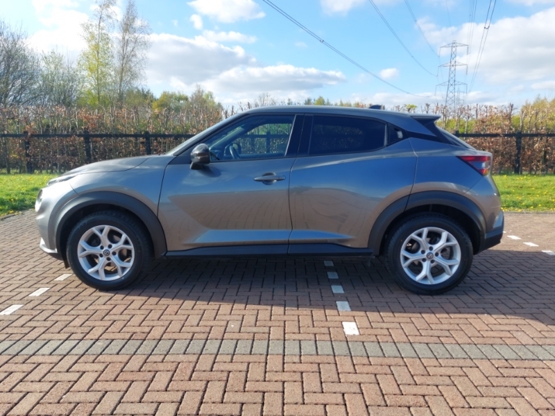 Nissan Juke 1.0 Dig-t 114 N-connecta Grey #4