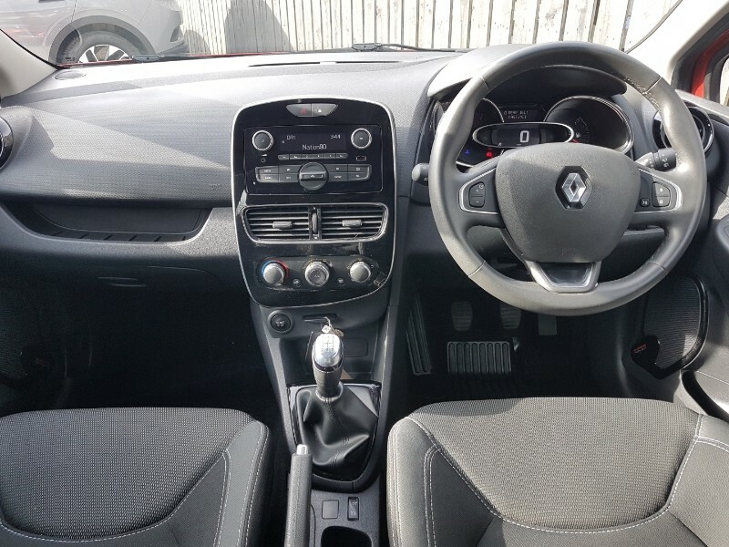 Renault Clio 0.9 Tce 75 Play SD68JLV Red #3