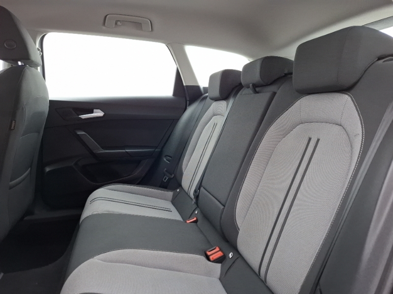 Seat Leon 1.5 Tsi Evo Se SA22MYX Silver #6