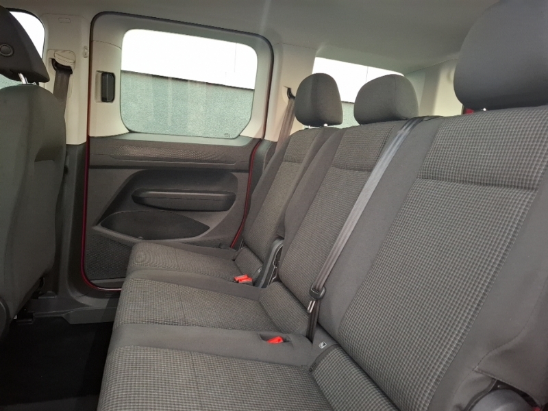 Volkswagen Caddy 1.5 Tsi XGZ7768 Red #6