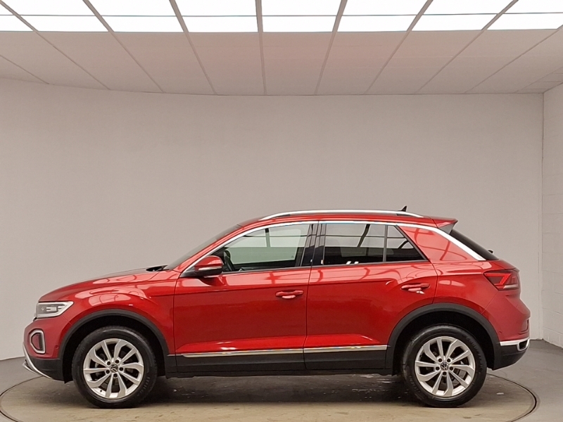 Volkswagen T-Roc 1.5 Tsi Style PF72OKG Red #4