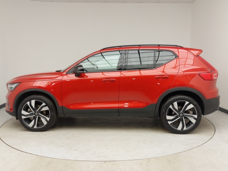 Volvo XC40 2.0 B4p Ultra Dark SL74AFY Red #4
