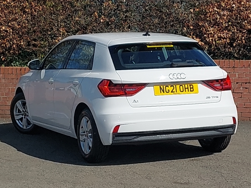 Audi A1 25 Tfsi Technik NG21OHB White #2