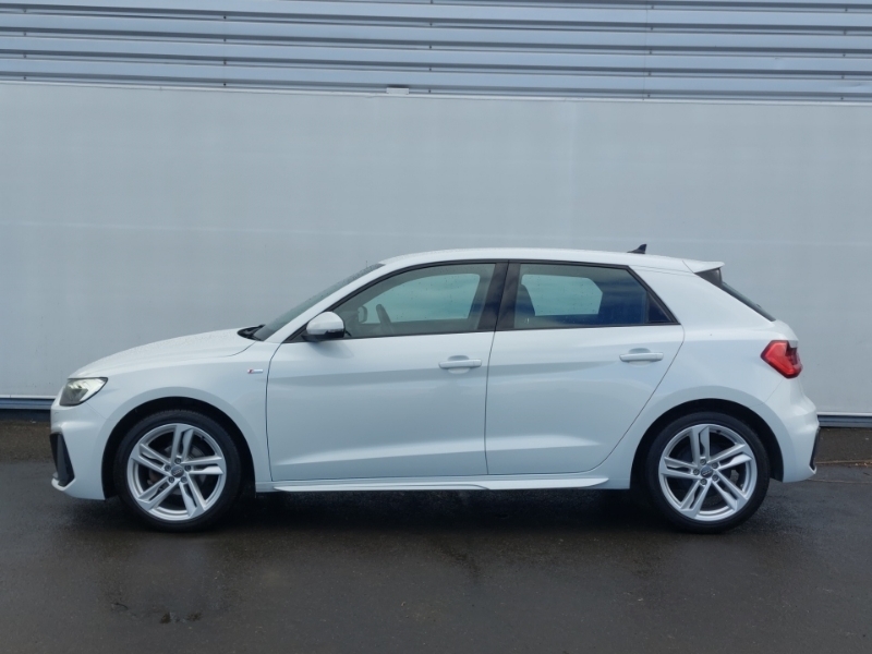 Audi A1 25 Tfsi S Line YX69YVR White #4