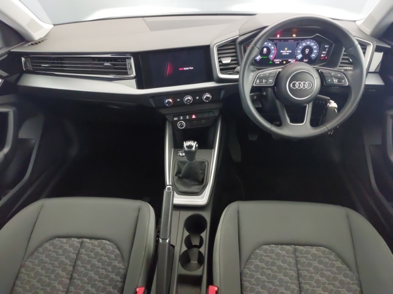 Audi A1 35 Tfsi Sport Black #3