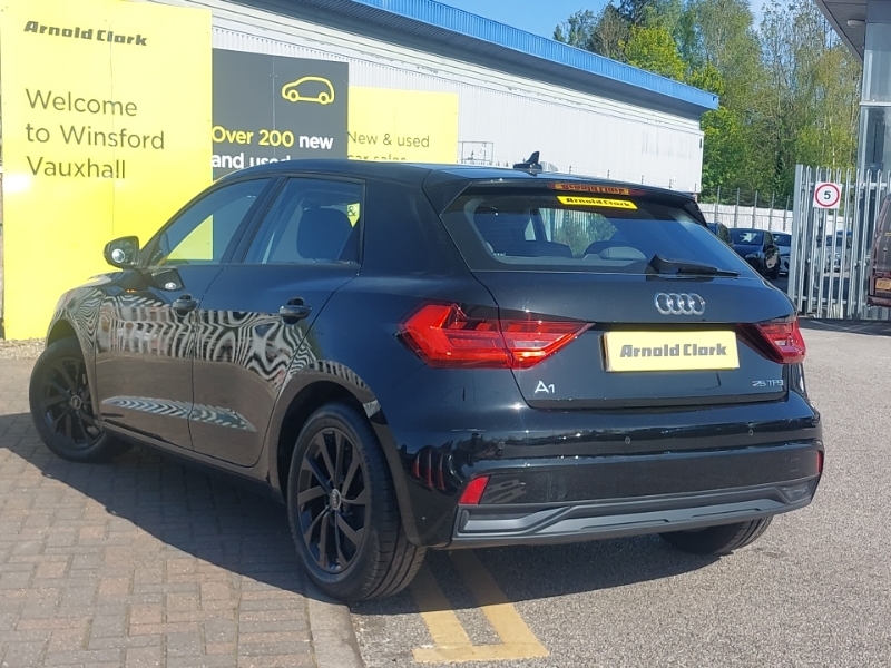 Audi A1 25 Tfsi Sport S Tronic HG73NCX Black #2