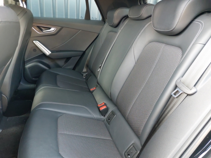 Audi Q2 35 Tfsi S Line S Tronic EY72ZTU Black #6