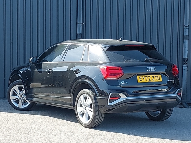 Audi Q2 35 Tfsi S Line S Tronic EY72ZTU Black #2