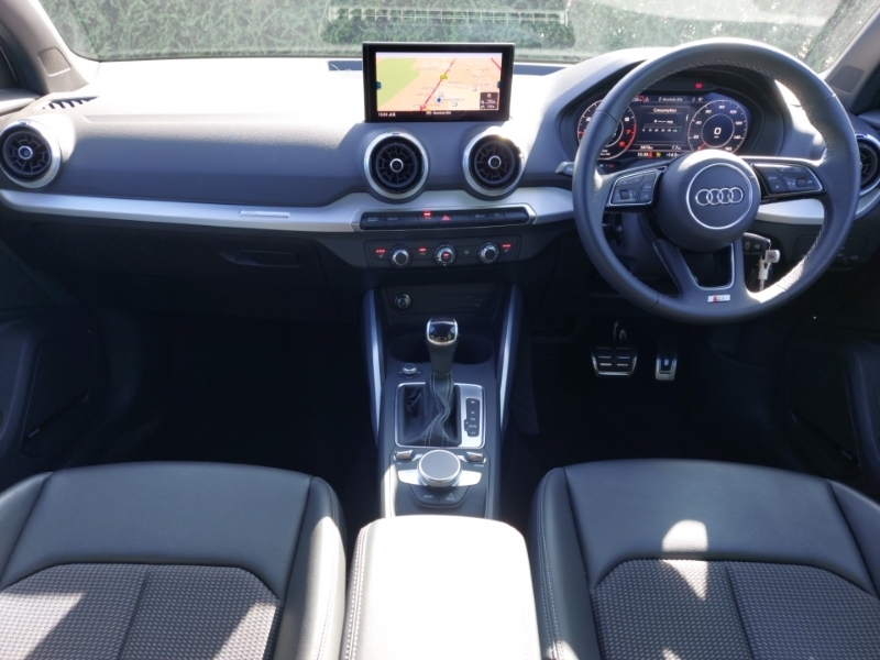 Audi Q2 35 Tfsi S Line S Tronic White #3