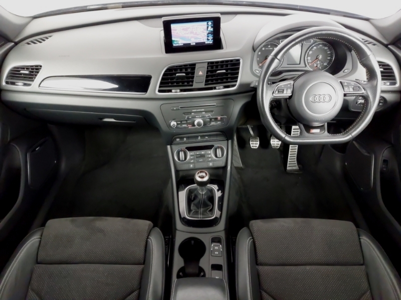 Audi Q3 1.4T Fsi Black Edition S Tronic DT18WBG Silver #3
