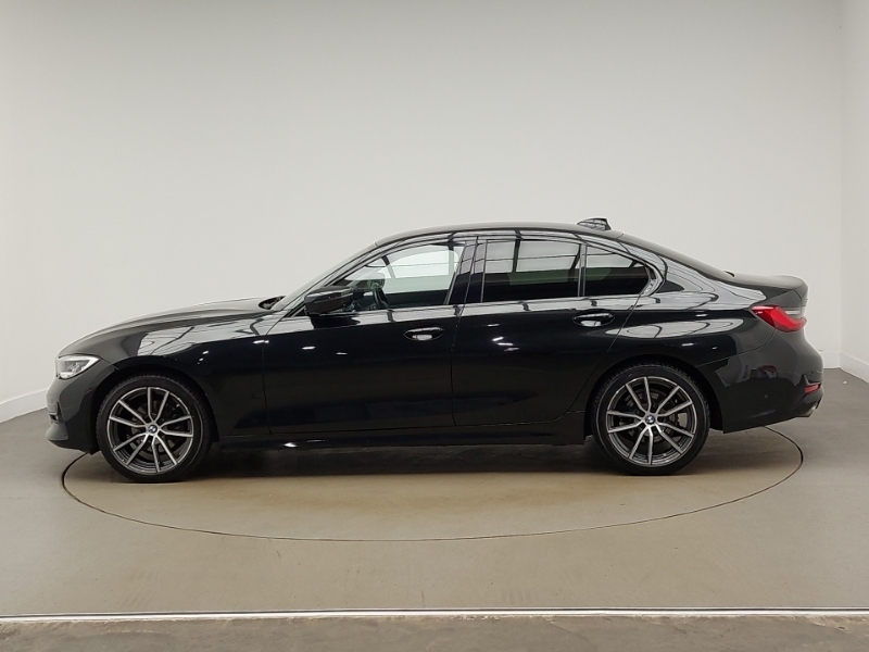 BMW 3 Series 320D Xdrive Sport Step YE19NSU Black #4