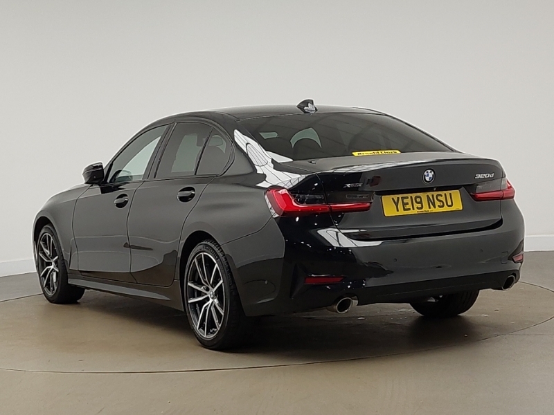 BMW 3 Series 320D Xdrive Sport Step YE19NSU Black #2