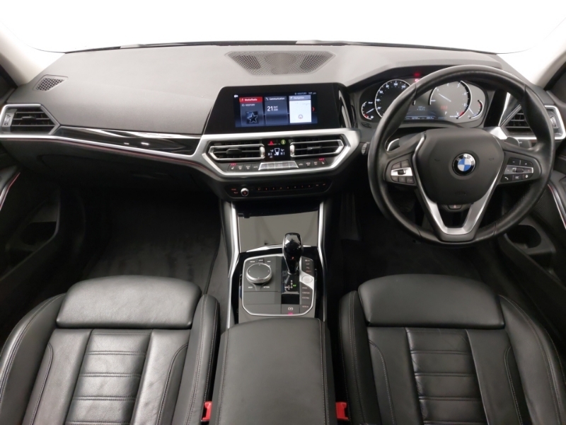 BMW 3 Series 320D Xdrive Sport Step YE19NSU Black #3