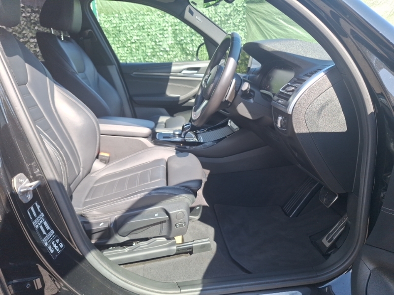 BMW X3 Xdrive20i Mht M Sport Step AY22DZT Black #6