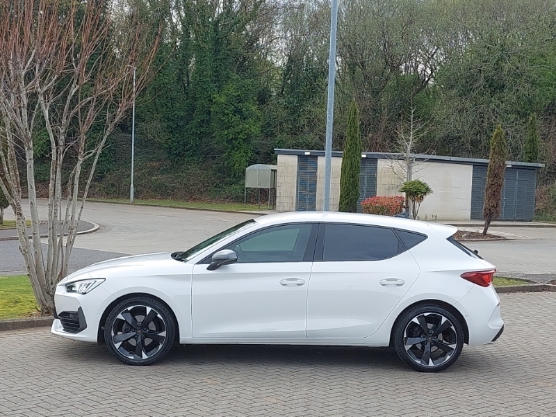 Cupra Leon 1.5 Tsi V1 YT24HMF White #4