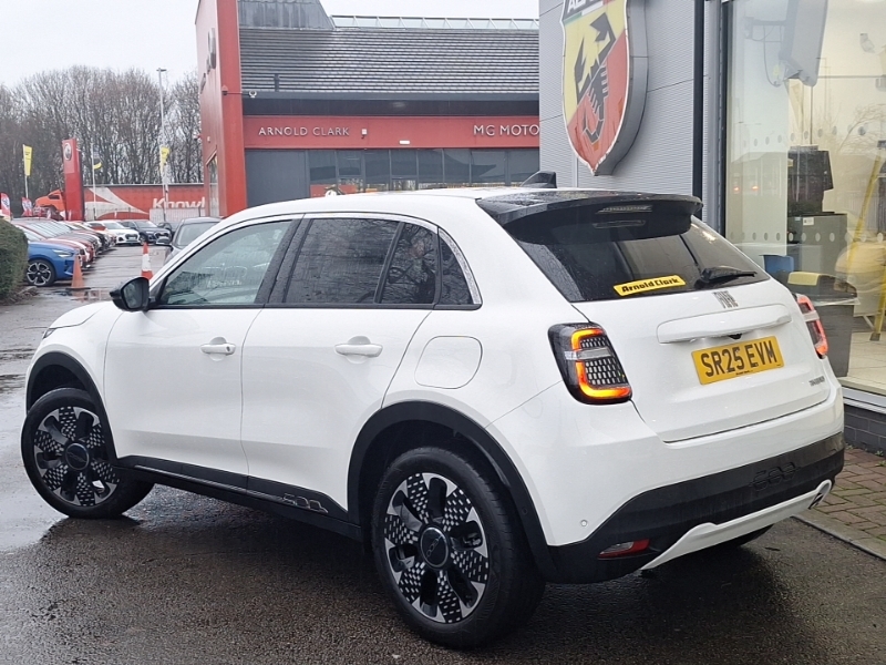 Fiat 600 1.2 Hybrid 48V La Prima Edct-6 SR25EVM White #2