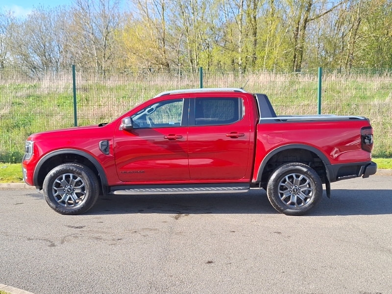 Ford Ranger Pick Up Double Cab Wildtrak 2.0 Ecoblue 205 SN24BRS Red #4