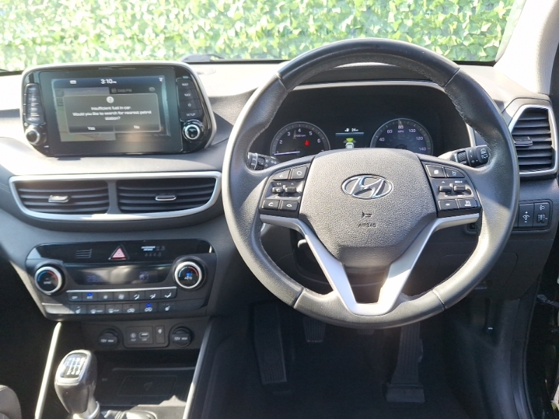 Hyundai Tucson 1.6 Gdi Premium 2Wd EA19NCC Black #5