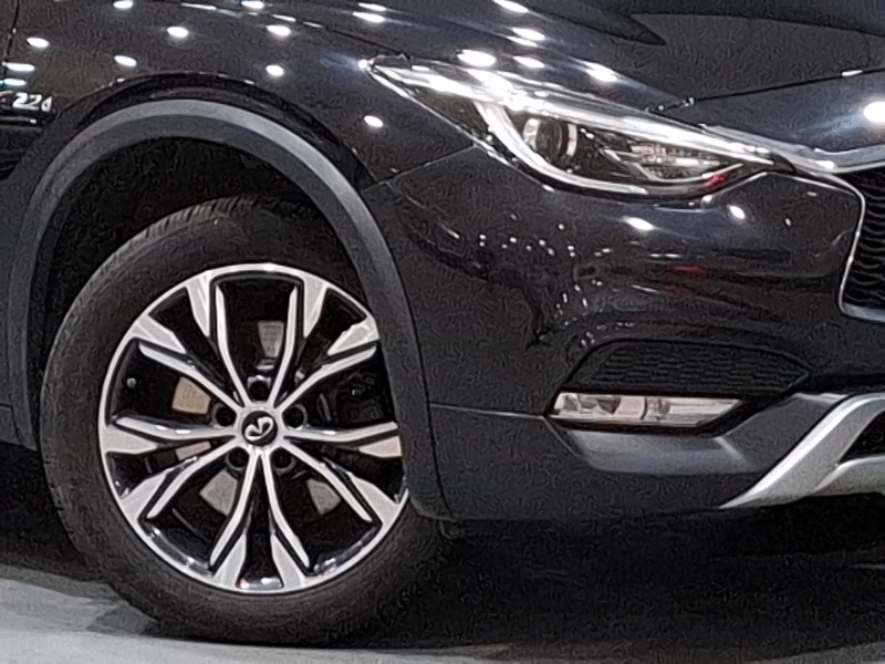 Infiniti QX30 2.2D Luxe Tech Dct Awd Euro 6 Ss Black #9