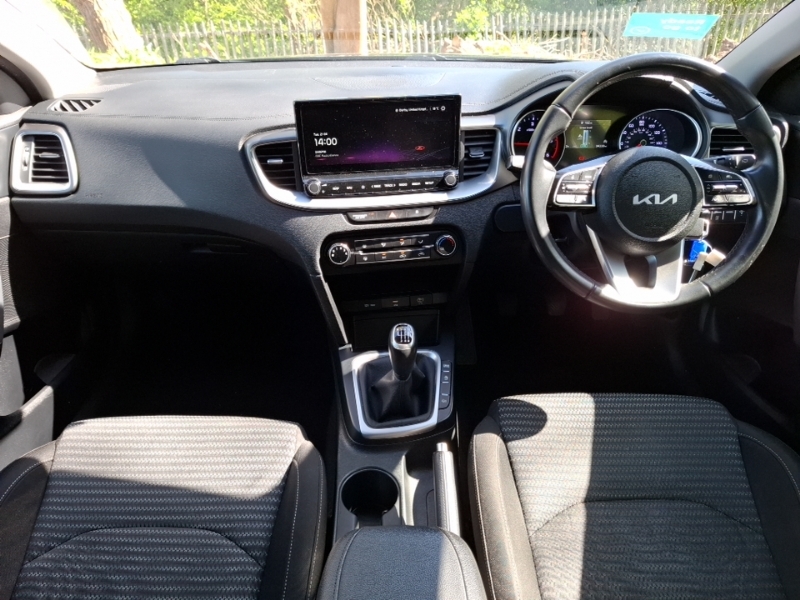 Kia Ceed 1.6 Crdi 48V Isg 2 Nav Black #3