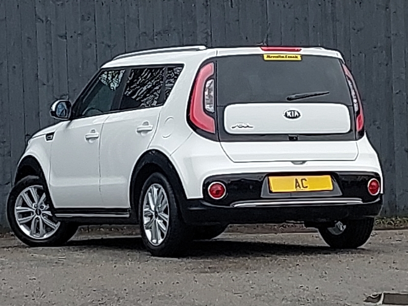 Kia Soul 1.6 Gdi 2 White #2