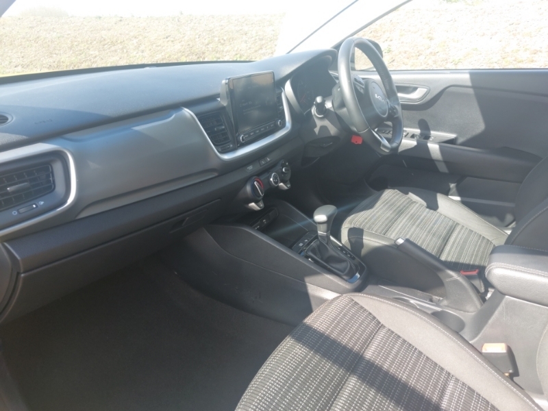 Kia Stonic 1.0T Gdi 99 2 Dct SJ23NZU Yellow #5