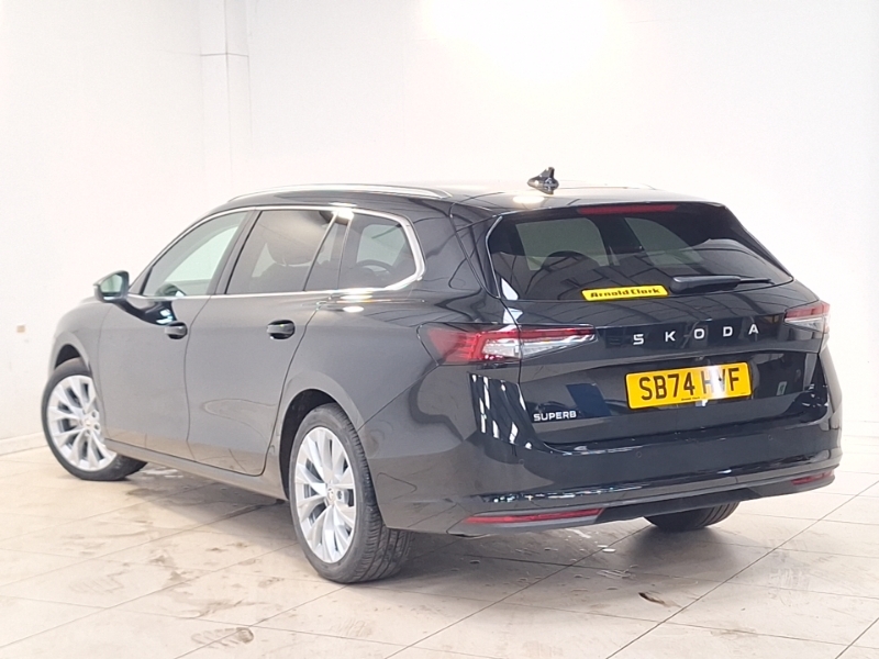 Skoda Superb 1.5 Tsi E-tec Se L Dsg Black #2