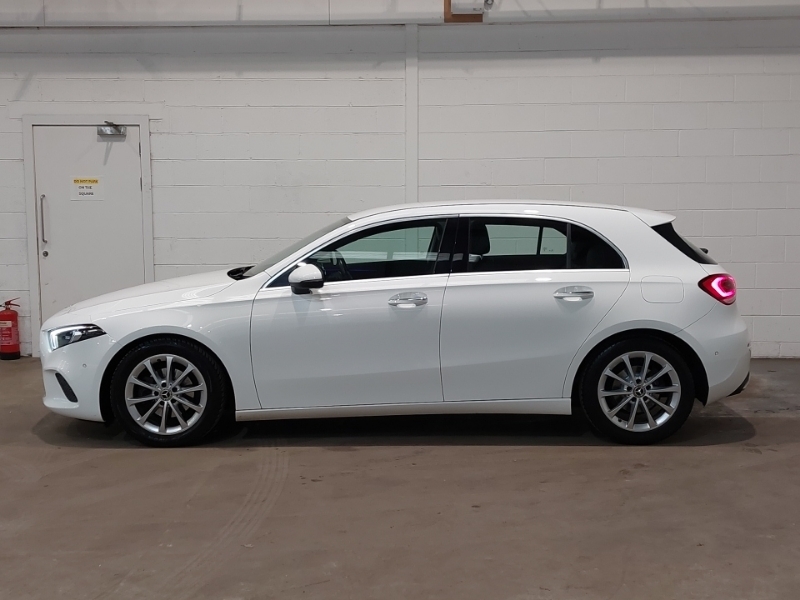 Mercedes-Benz A Class A180d Sport Premium SV19JPO White #4
