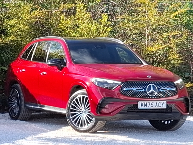 Mercedes-Benz GLC Class Glc 300E 4Matic Amg Line Prem Plus 9G-tronic Red