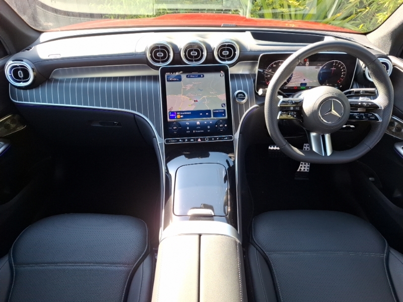 Mercedes-Benz GLC Class Glc 300E 4Matic Amg Line Prem Plus 9G-tronic KM75ACY Red #3