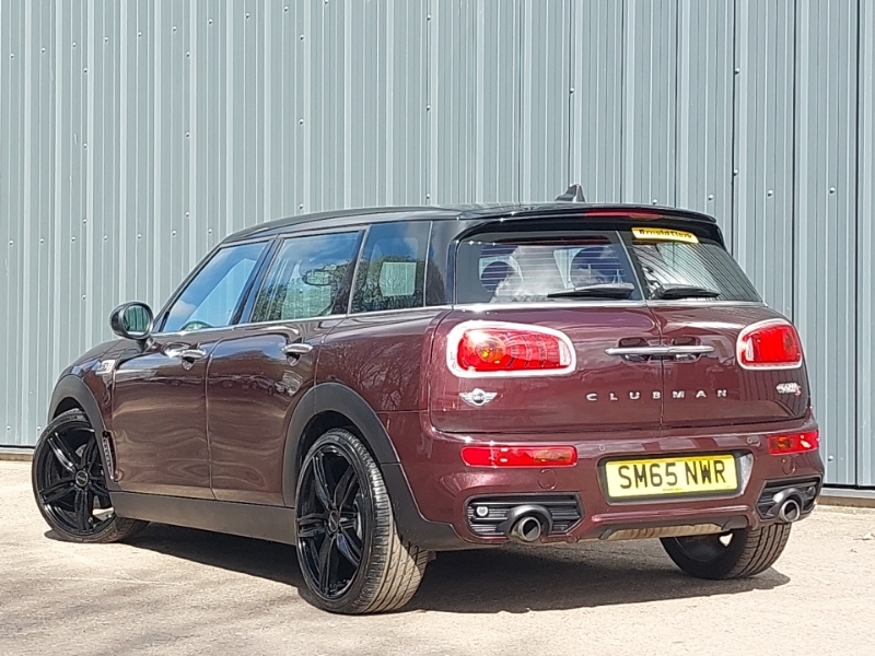 Mini Clubman 2.0 Cooper S 6Dr Red #2