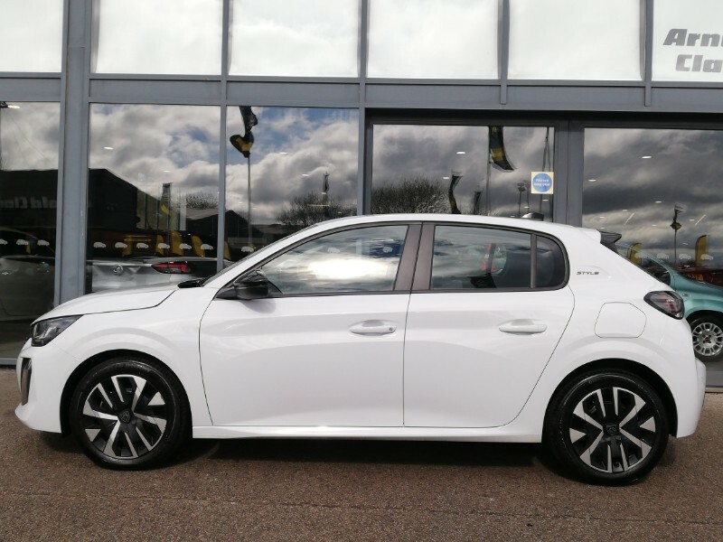 Peugeot 208 Hatchback Special Edi 1.2 Puretech 100 Style SB25VTL White #4
