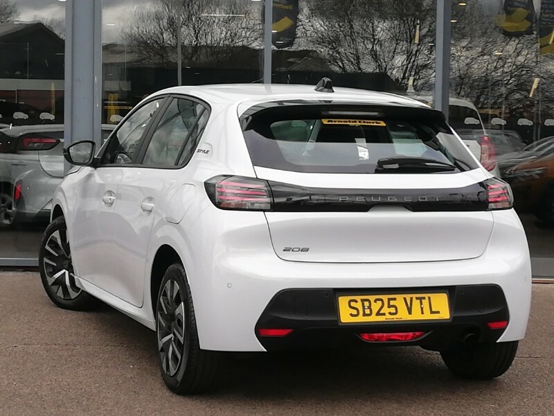 Peugeot 208 Hatchback Special Edi 1.2 Puretech 100 Style SB25VTL White #2
