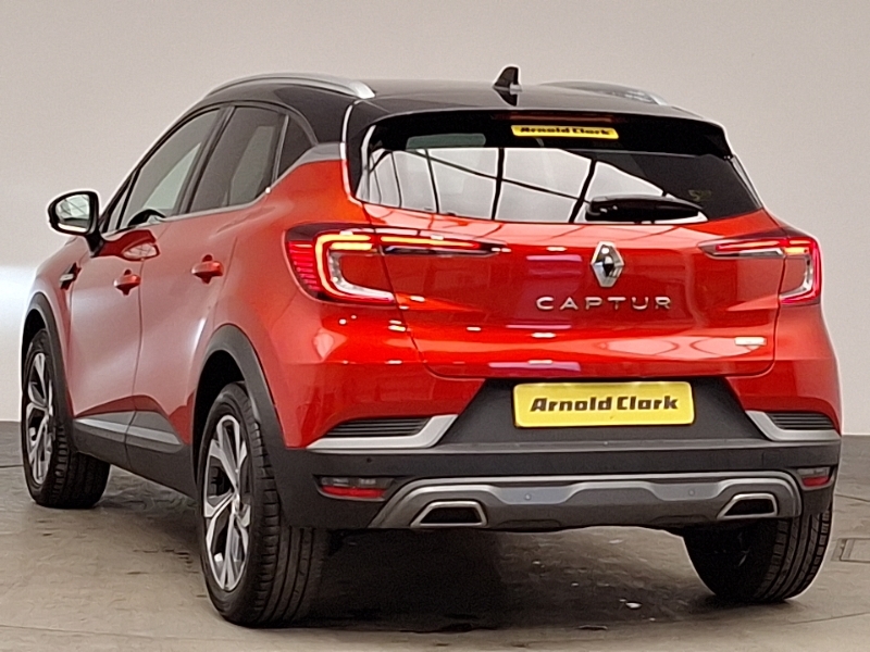 Renault Captur 1.3 Mild Hybrid 140 R.s. Line NL22ZKV Red #2