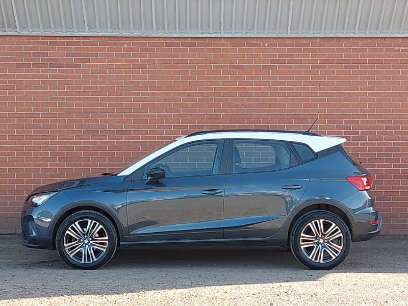 Seat Arona 1.0 Tsi Se Technology SJ23NPZ Grey #4