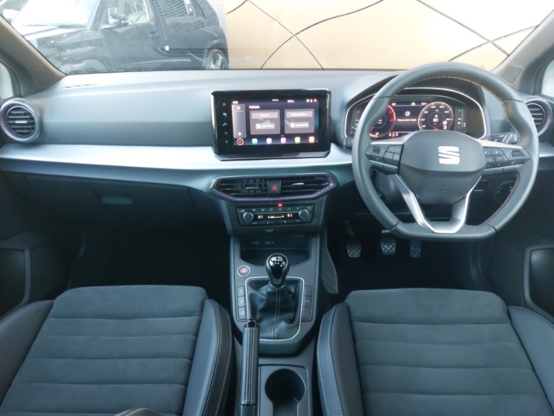 Seat Ibiza 1.0 Tsi 95 Xcellence Lux SH74TVV White #3