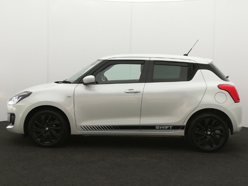 Suzuki Swift 1.2 Dualjet 83 12V Hybrid Sz-t White #4