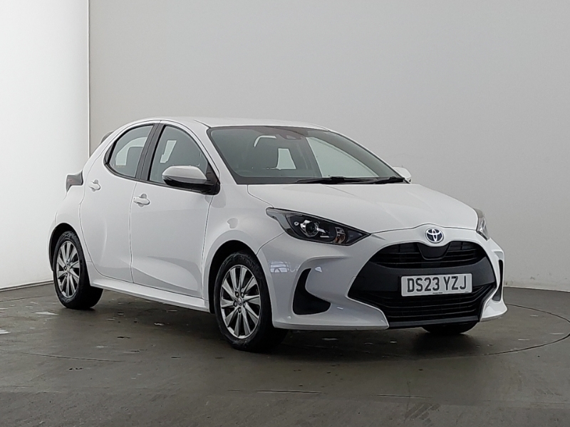Toyota Yaris 1.5 Hybrid Icon Cvt White