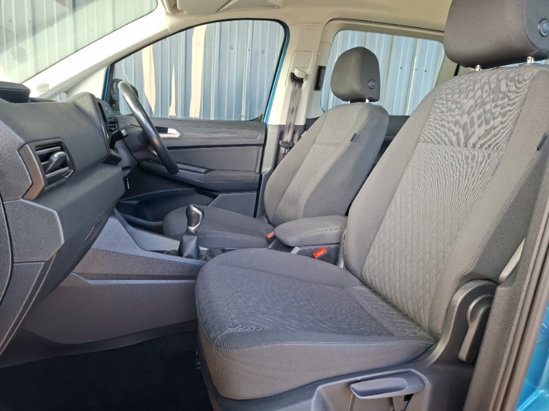 Volkswagen Caddy Maxi Life 2.0 Tdi 122 Life DU72EZO Blue #5
