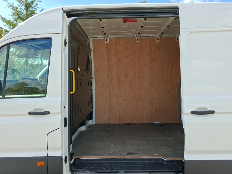 Volkswagen Crafter 2.0 Tdi 140Ps Commerce Plus High Roof Van YG74UKA White #6