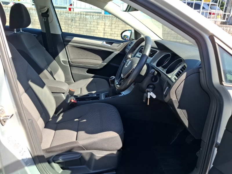 Volkswagen Golf 1.6 Tdi 110 Match Edition SG17YUD Silver #5