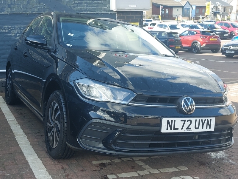Volkswagen Polo 1.0 Life Black