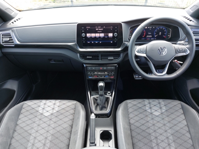 Volkswagen T-Cross 1.5 Tsi R-line Dsg Black #3