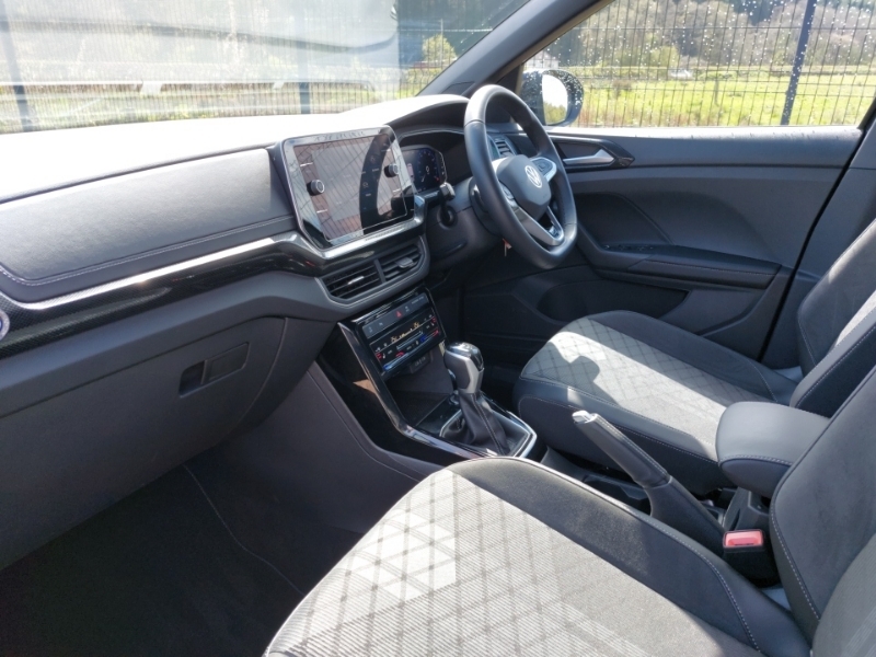 Volkswagen T-Cross 1.5 Tsi R-line Dsg Black #5