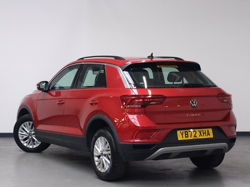 Volkswagen T-Roc 1.5 Tsi Life Dsg YB72XHA Red #2