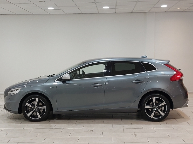 Volvo V40 T3 152 R Design Edition Geartronic Grey #4