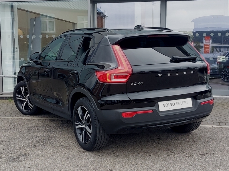 Volvo XC40 1.5 T3 163 R Design Geartronic YS71KLV Black #2