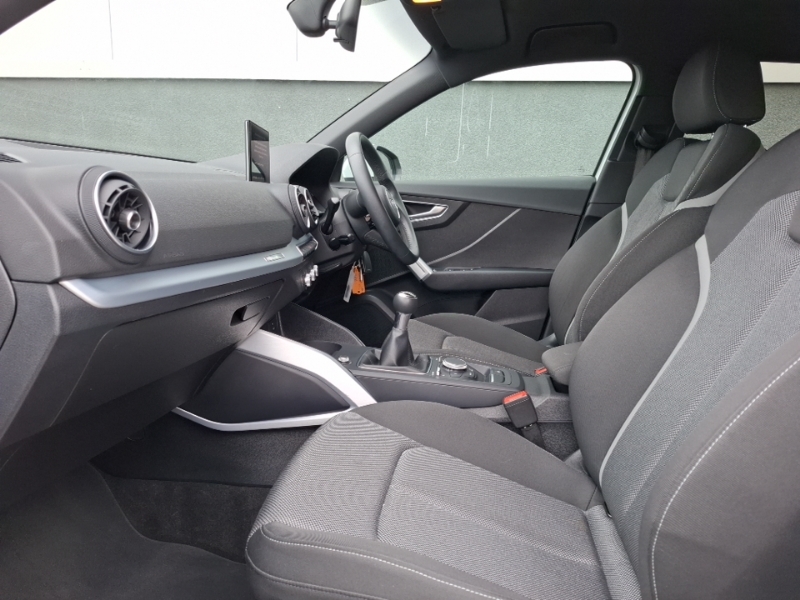 Audi Q2 1.0 Tfsi Sport White #5